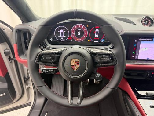 2026 Porsche Cayenne GTS