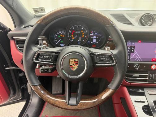 2023 Porsche Macan GTS