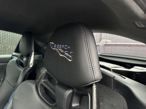 2024 Porsche 718 Cayman GT4 RS