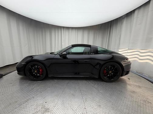 2024 Porsche 911 Targa 4S