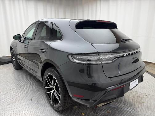 2023 Porsche Macan