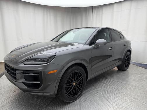 2026 Porsche Cayenne AWD