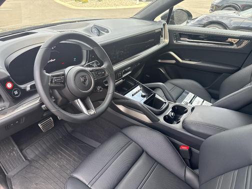 Black Metallic 2026 Porsche Cayenne Turbo