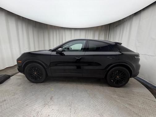 2026 Porsche Cayenne AWD