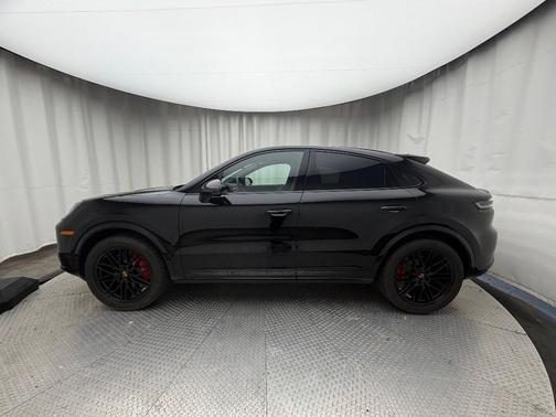 2025 Porsche Cayenne S Coupe AWD