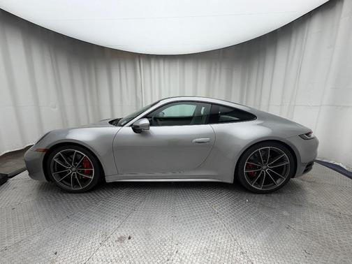 2024 Porsche 911 Carrera 4S