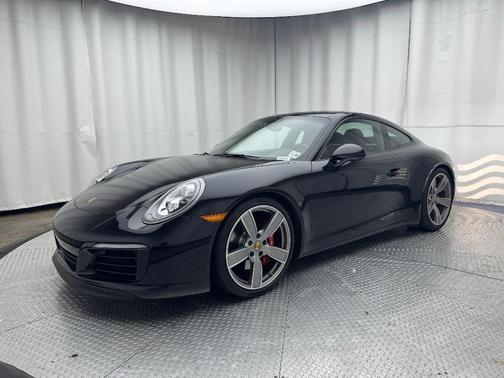 2019 Porsche 911 Carrera 4S