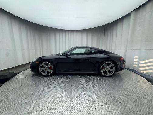 2019 Porsche 911 Carrera 4S