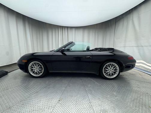2000 Porsche 911 Carrera Cabriolet