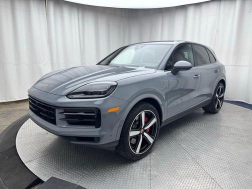 2025 Porsche Cayenne S