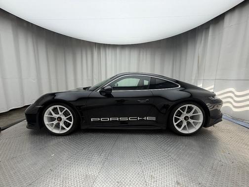 2024 Porsche 911 S/T