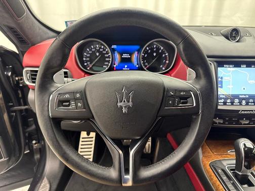 2017 Maserati Levante S