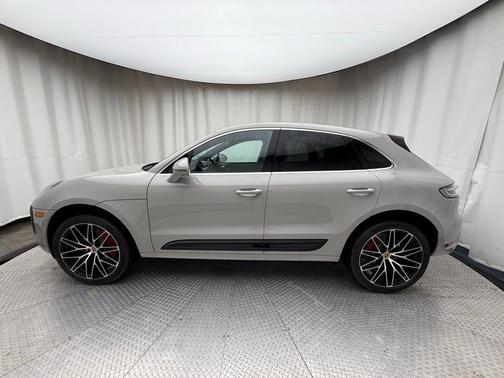 2025 Porsche Macan S
