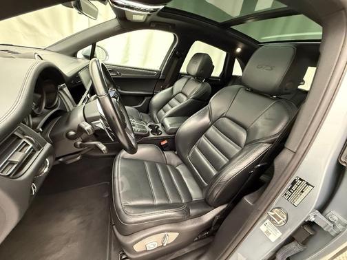 2021 Porsche Macan GTS