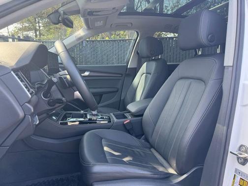 2021 Audi Q5 40 Premium Plus
