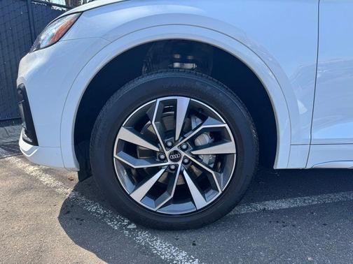 2021 Audi Q5 40 Premium Plus