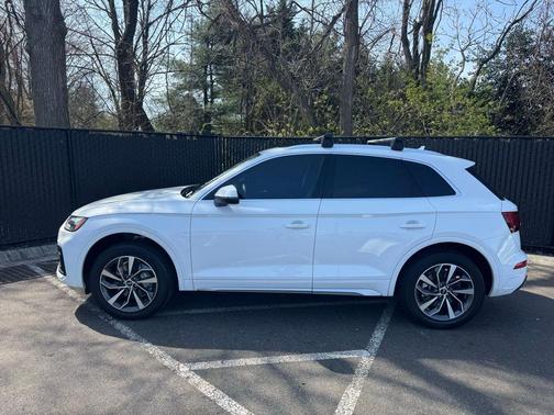 2021 Audi Q5 40 Premium Plus