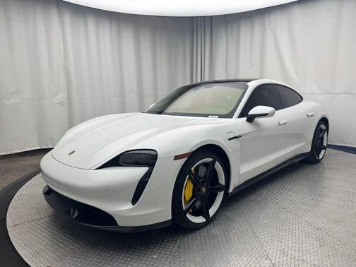 2021 Porsche Taycan Turbo S