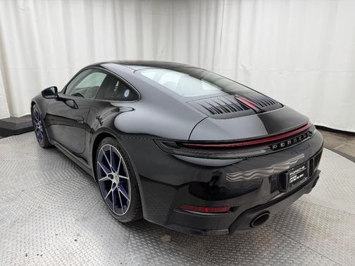 2025 Porsche 911 Carrera T