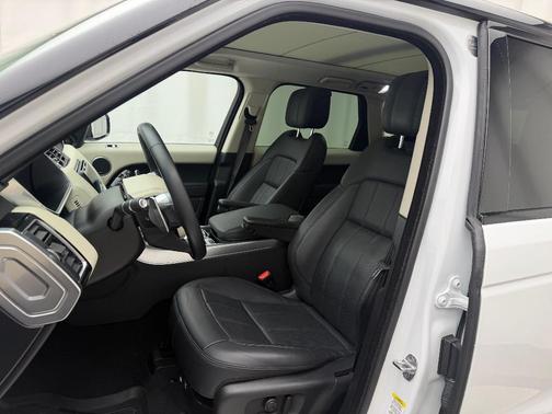 2022 Land Rover Range Rover Sport HSE Silver Edition