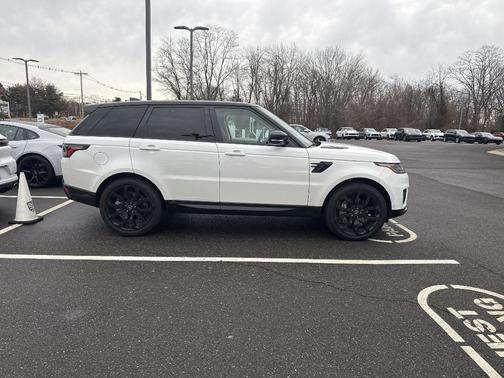 2022 Land Rover Range Rover Sport HSE Silver Edition