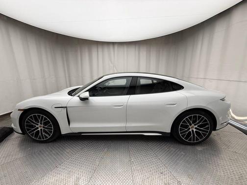 2026 Porsche Taycan Base