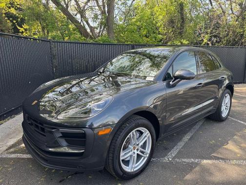 2025 Porsche Macan