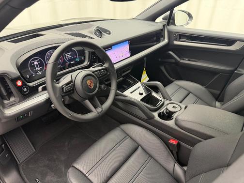 2026 Porsche Cayenne AWD