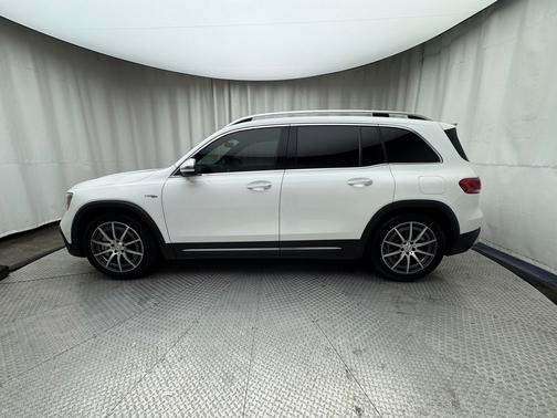 Polar White 2023 Mercedes-Benz AMG GLB 35 Base