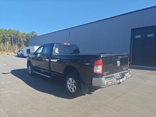 2019 RAM 2500 Big Horn Crew Cab 4x4 8 Box
