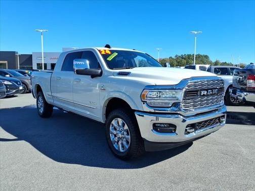 2024 RAM 2500 Limited Mega Cab 4x4 64' Box