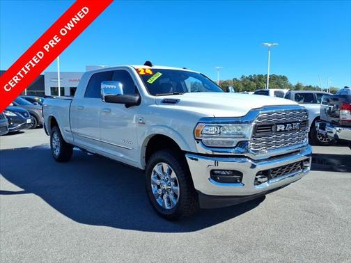 2024 RAM 2500 Limited Mega Cab 4x4 64' Box