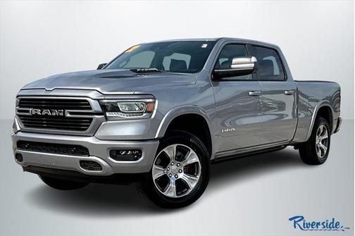 2022 RAM 1500 Laramie Crew Cab 4x4 64' Box