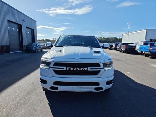 2021 RAM 1500 Laramie Crew Cab 4x2 57' Box