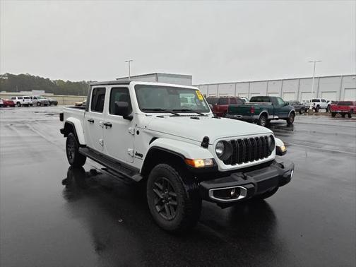 2024 Jeep Gladiator Sport S