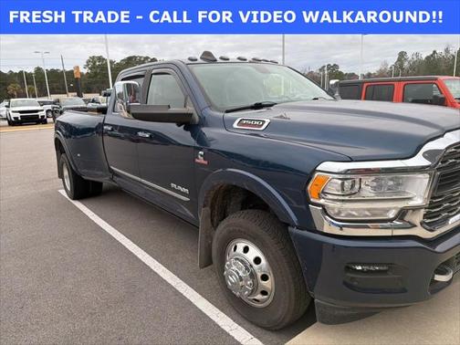 2022 RAM 3500 Limited Crew Cab 4x4 8 Box