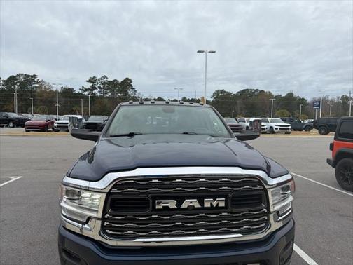 2022 RAM 3500 Limited Crew Cab 4x4 8 Box
