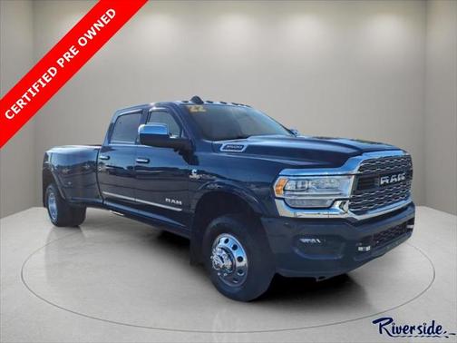 2022 RAM 3500 Limited Crew Cab 4x4 8 Box