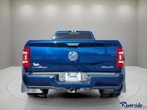 2022 RAM 3500 Limited Crew Cab 4x4 8 Box