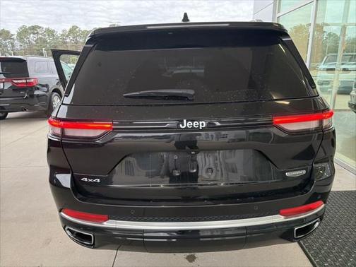 2022 Jeep Grand Cherokee Summit Reserve 4x4