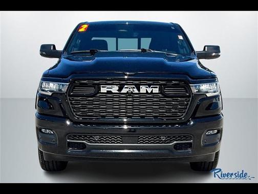 2025 RAM 1500 Big Horn Crew Cab 4x4 64' Box