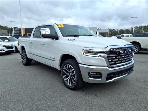 2025 RAM 1500 Limited Crew Cab 4x4 57' Box