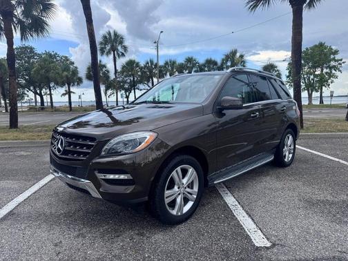 Brown 2013 Mercedes-Benz M-Class ML 350