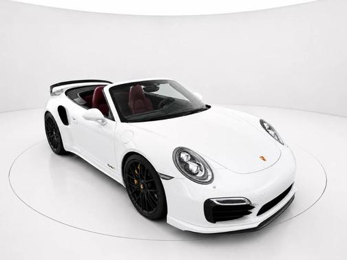 White 2015 Porsche 911 Turbo S