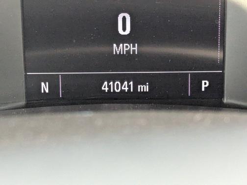 Summit White 2022 Chevrolet Equinox LS