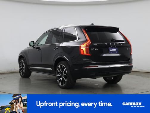 2024 Volvo XC90 B6 Ultimate Bright Theme