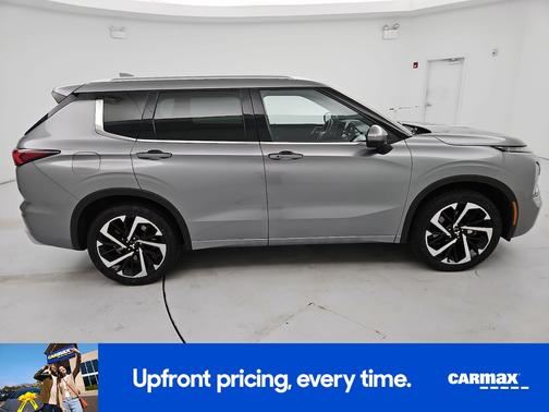 Gray 2022 Mitsubishi Outlander SEL