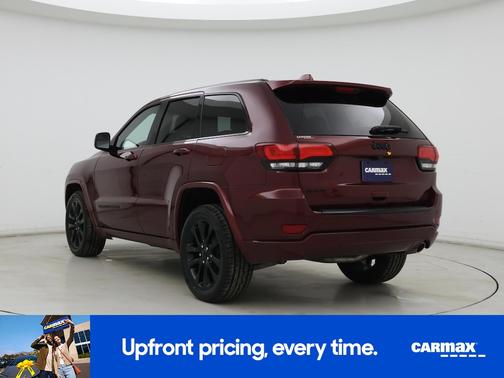 Red 2018 Jeep Grand Cherokee Altitude
