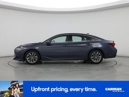 2019 Toyota Avalon XLE