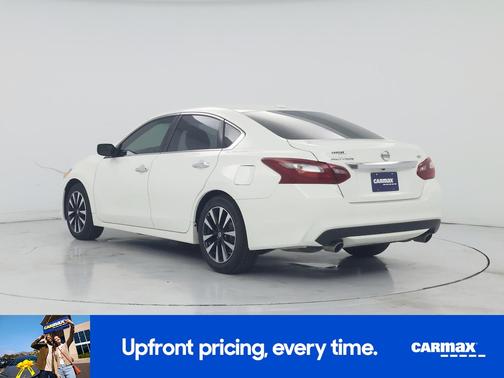 White 2018 Nissan Altima SV